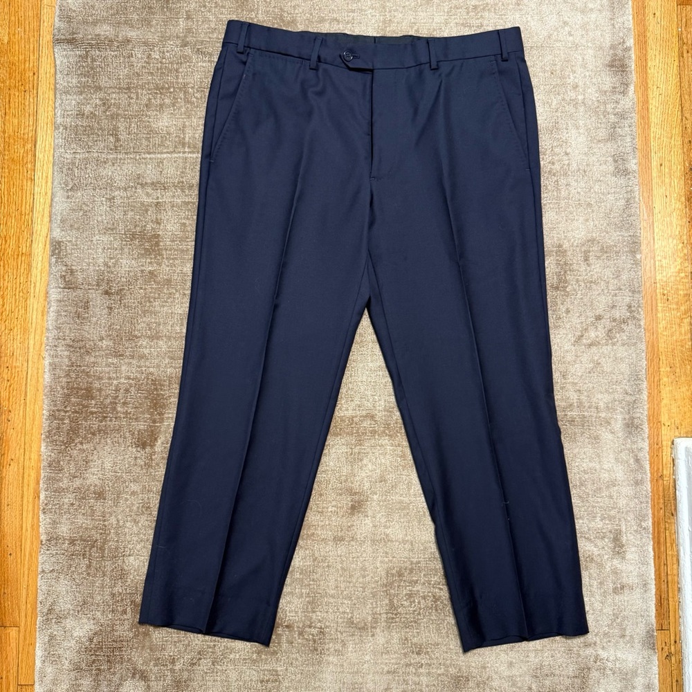 Men’s Armani Flat-Front Trouser in Navy Blue fits sz 52 (36) - Italian cropped